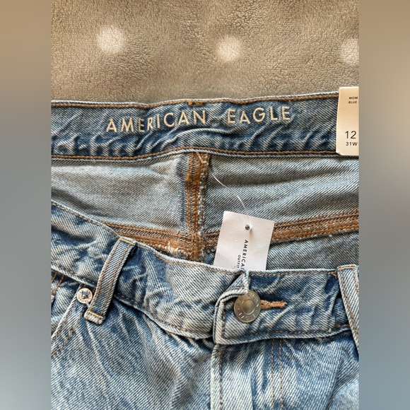 American Eagle Hi-Rise Mom Jeans - Picture 5 of 10